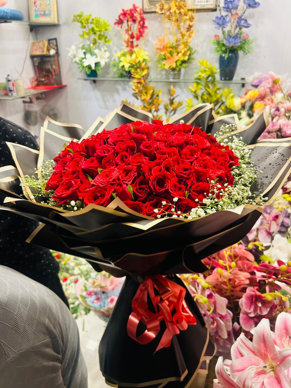 Traditional Red Rose Bouquet
