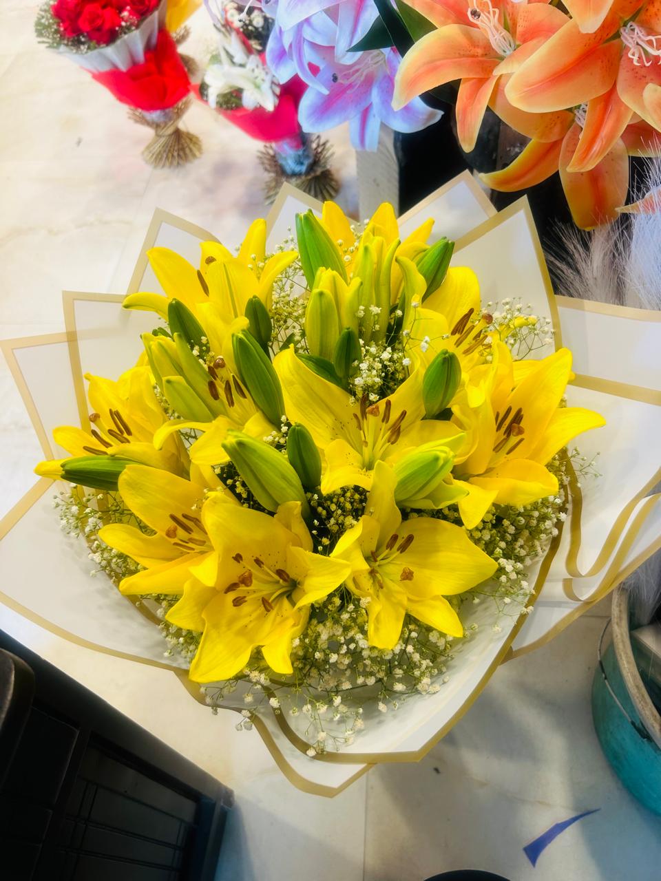 Yellow Lily Bouquet