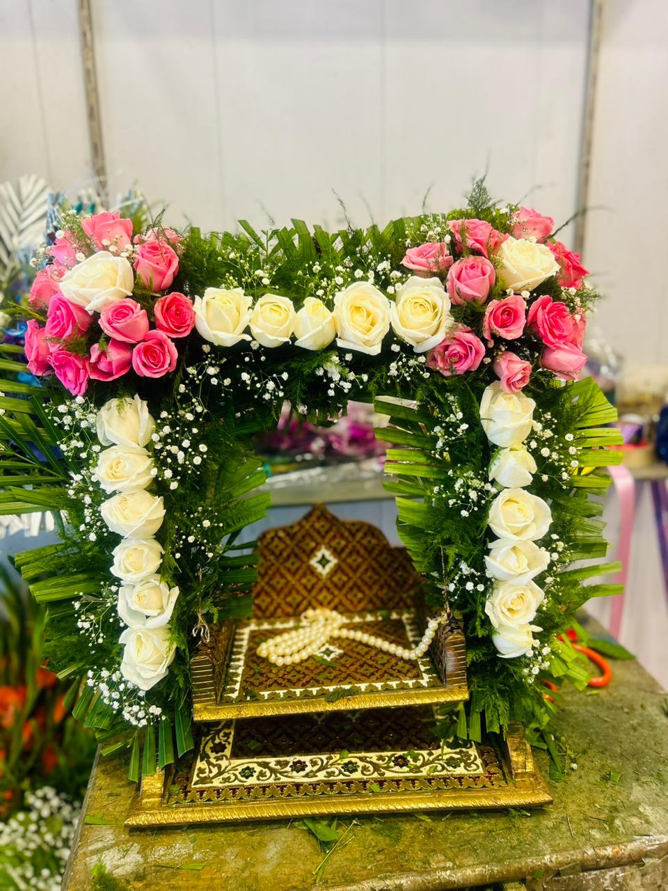 Krishna Janmashtami Jhula Decoration Service