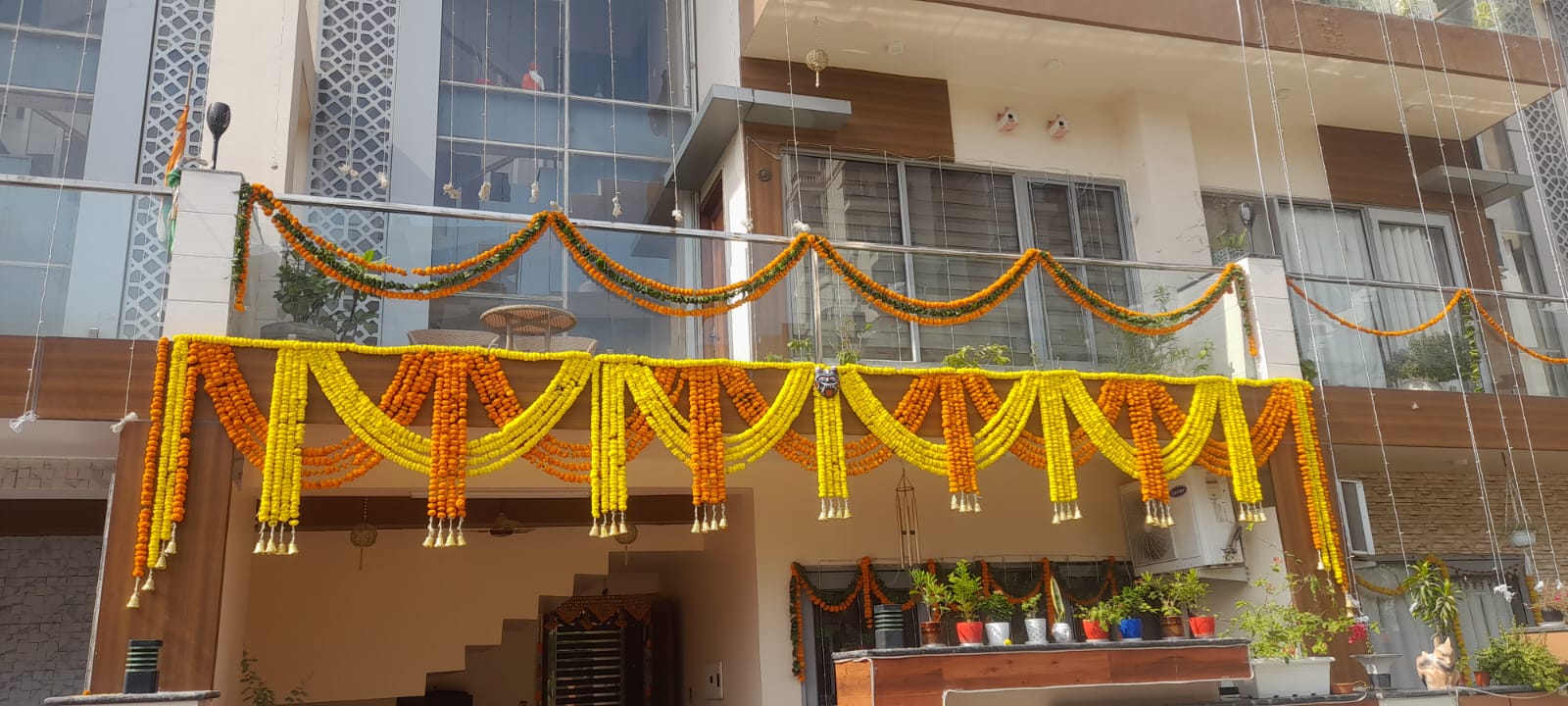 Yellow Orange Marigold Mala Decoration RDC Ghaziabad